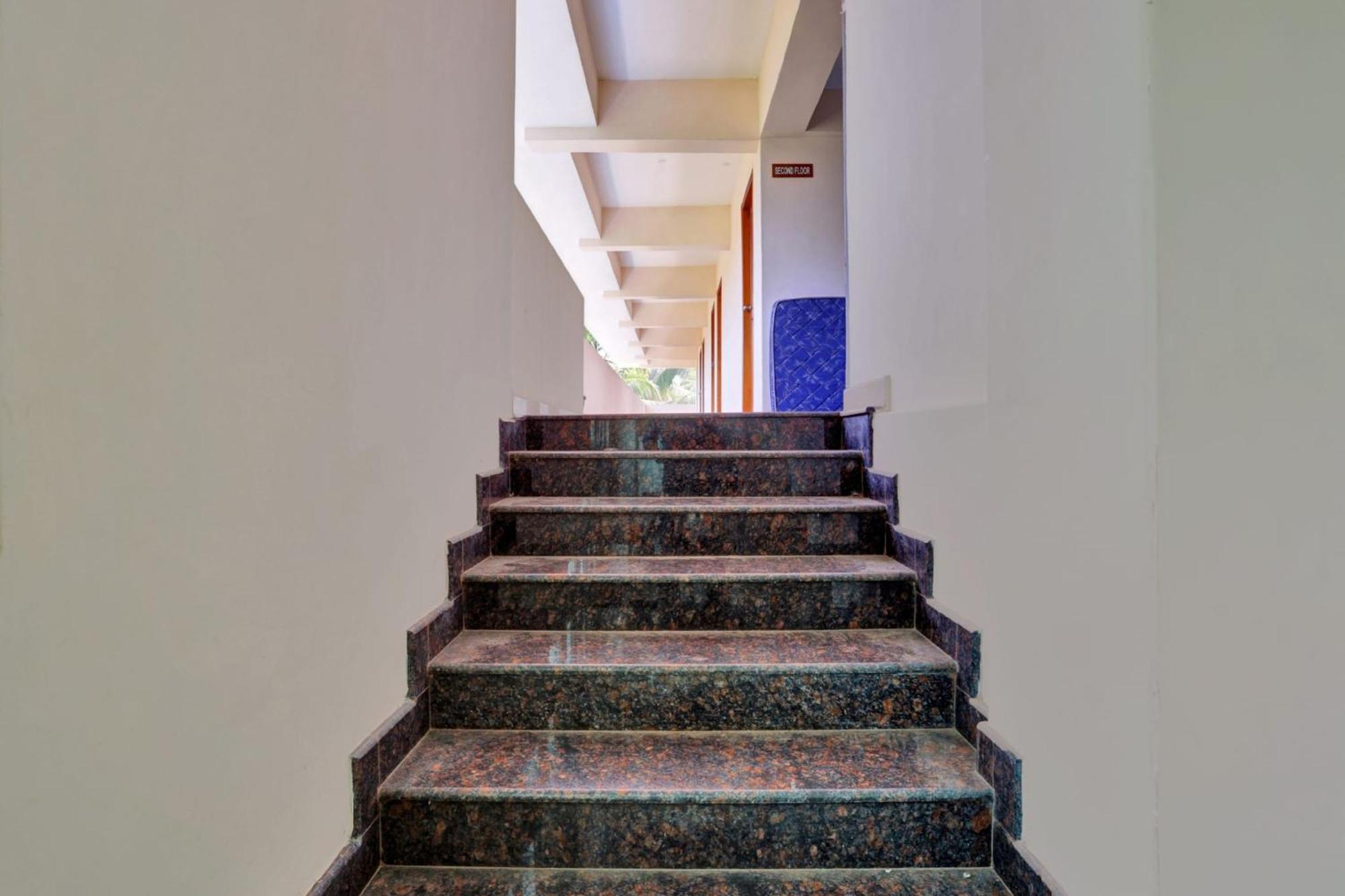 Hotel O Family Castle Inn Collection O Thiruvananthapuram Exterior foto